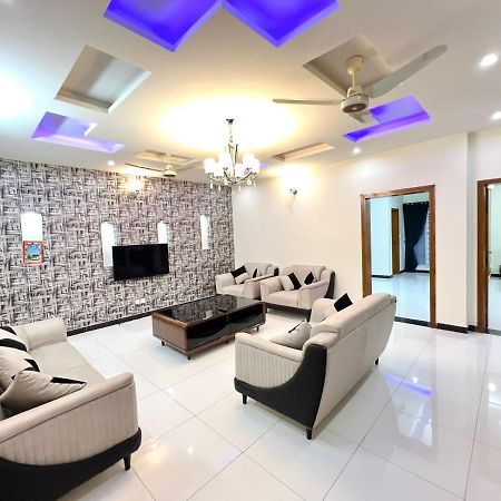 Luxury Apartment Rentals Islamabad Bagian luar foto