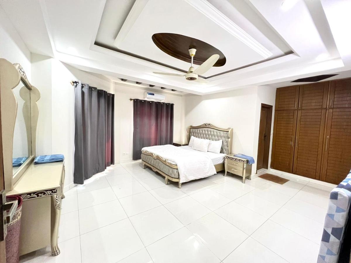 Luxury Apartment Rentals Islamabad Bagian luar foto