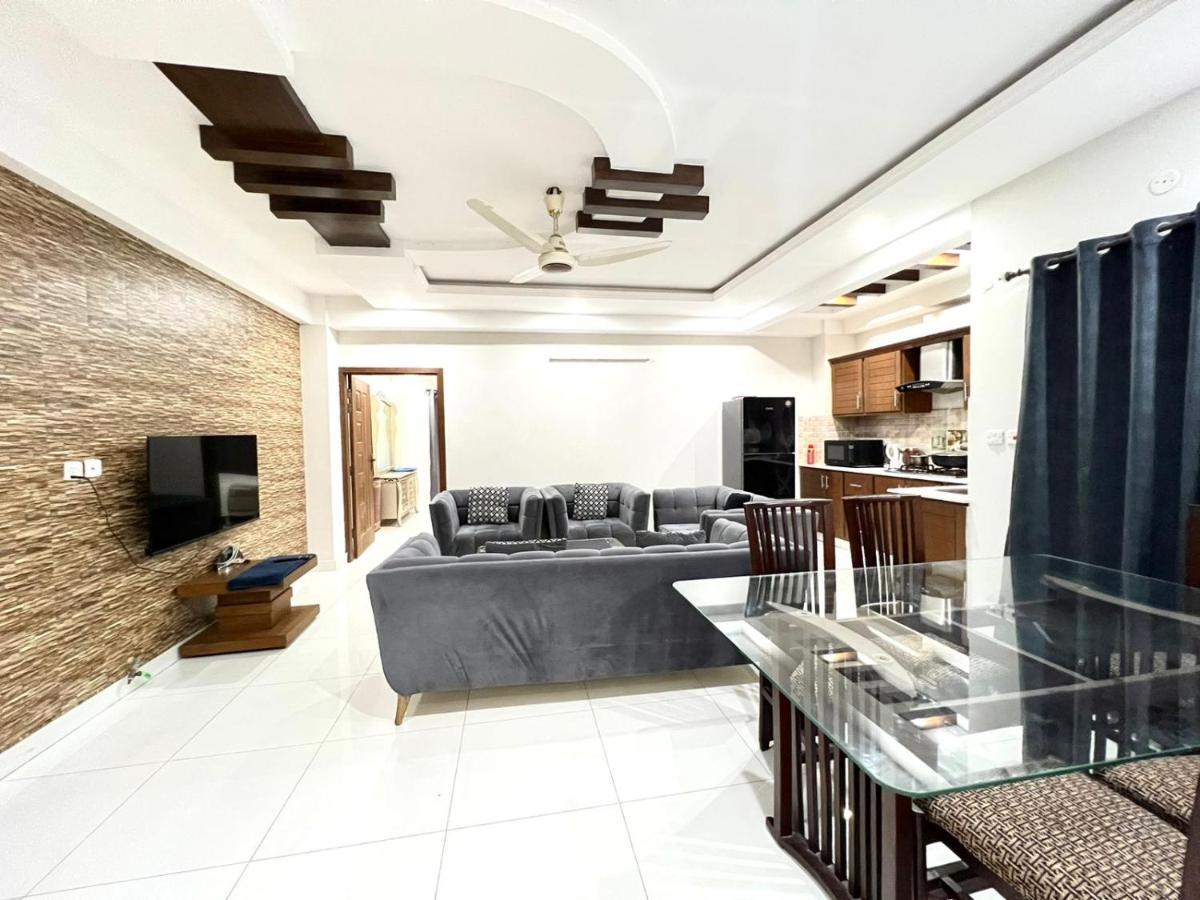 Luxury Apartment Rentals Islamabad Bagian luar foto