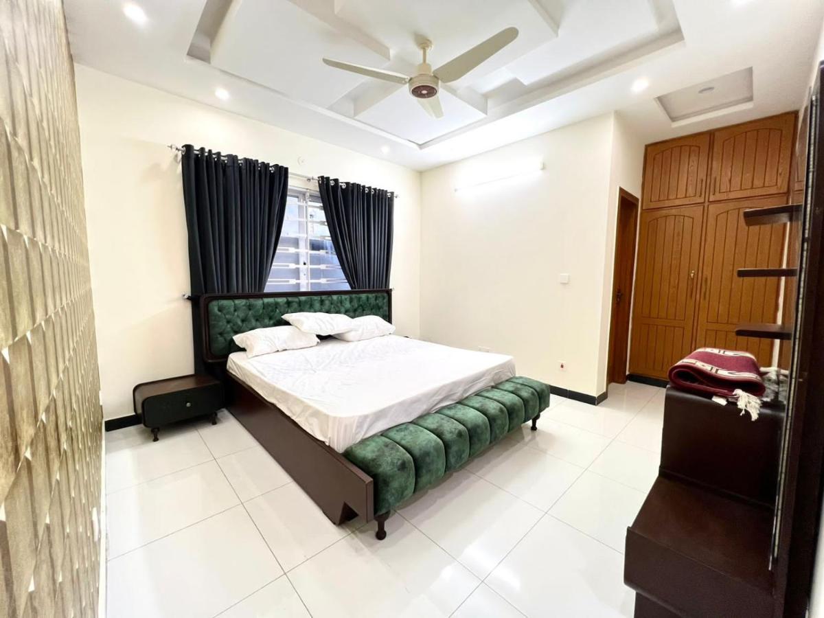 Luxury Apartment Rentals Islamabad Bagian luar foto