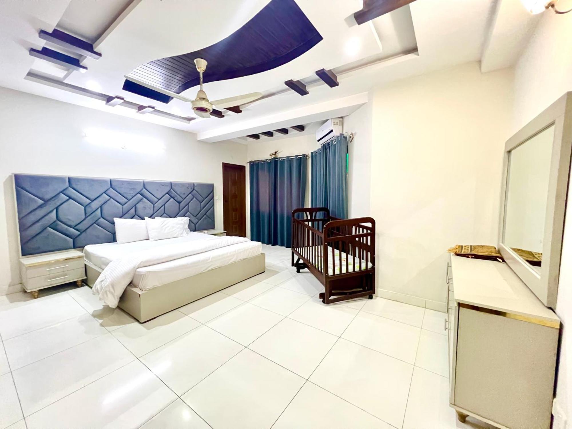 Luxury Apartment Rentals Islamabad Bagian luar foto